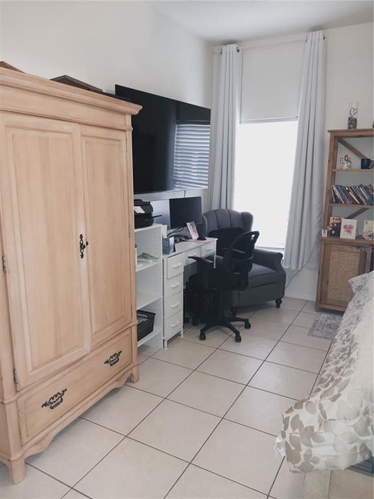 En Venta: $295,500 (3 camas, 2 baños, 1521 Pies cuadrados)