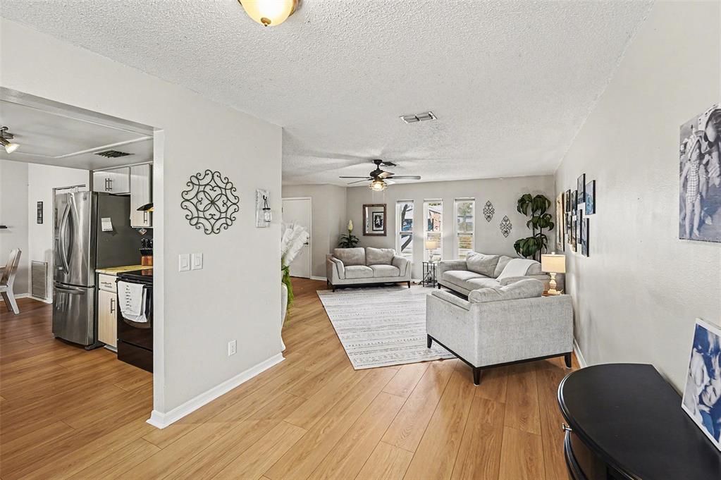 For Sale: $479,900 (3 beds, 2 baths, 1845 Square Feet)