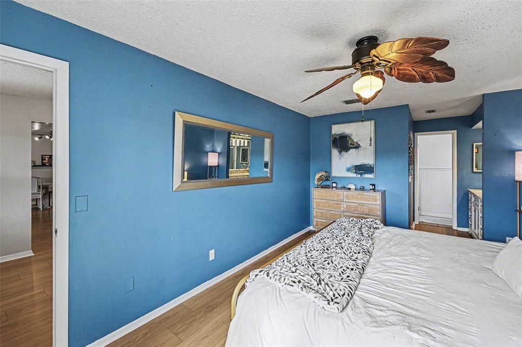 For Sale: $479,900 (3 beds, 2 baths, 1845 Square Feet)