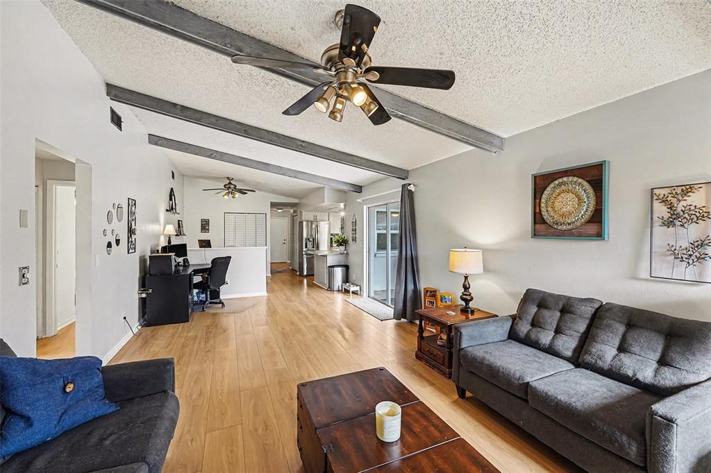 For Sale: $479,900 (3 beds, 2 baths, 1845 Square Feet)