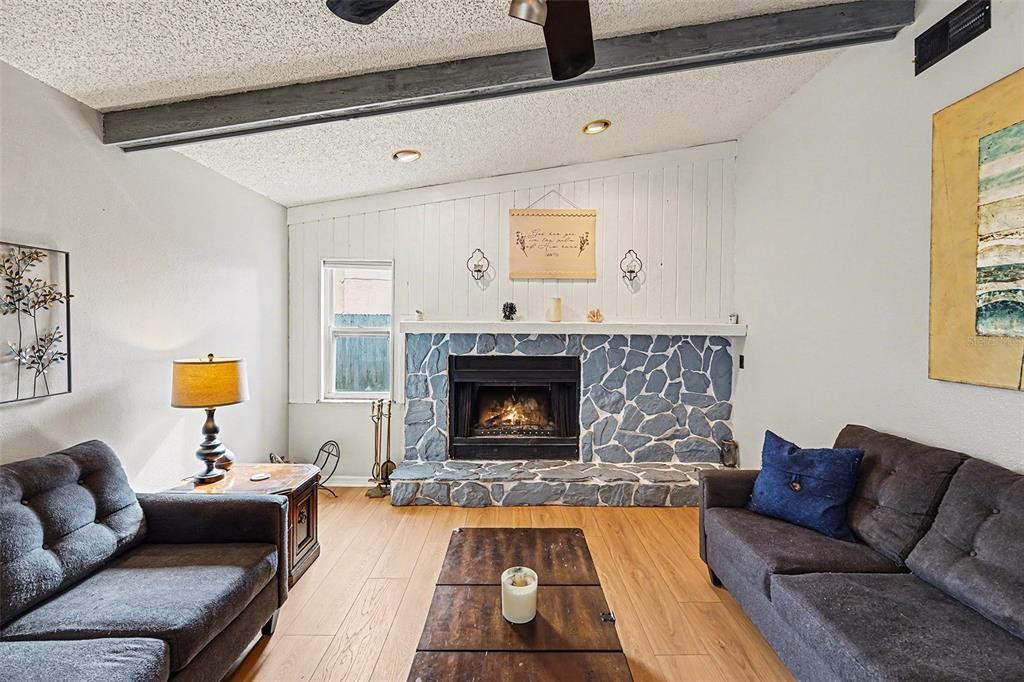 For Sale: $479,900 (3 beds, 2 baths, 1845 Square Feet)