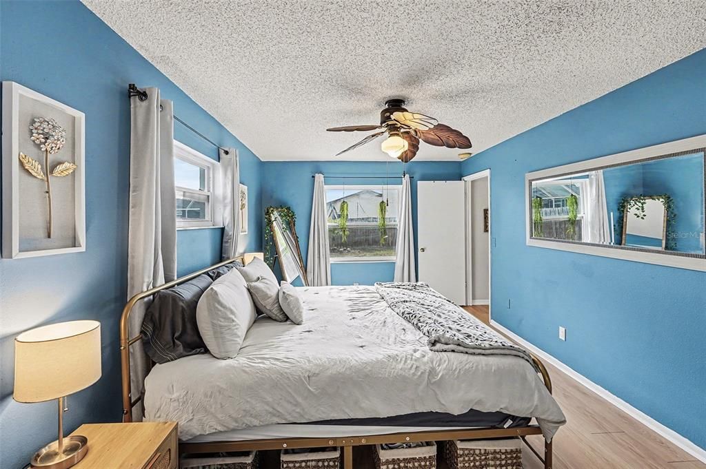 For Sale: $479,900 (3 beds, 2 baths, 1845 Square Feet)