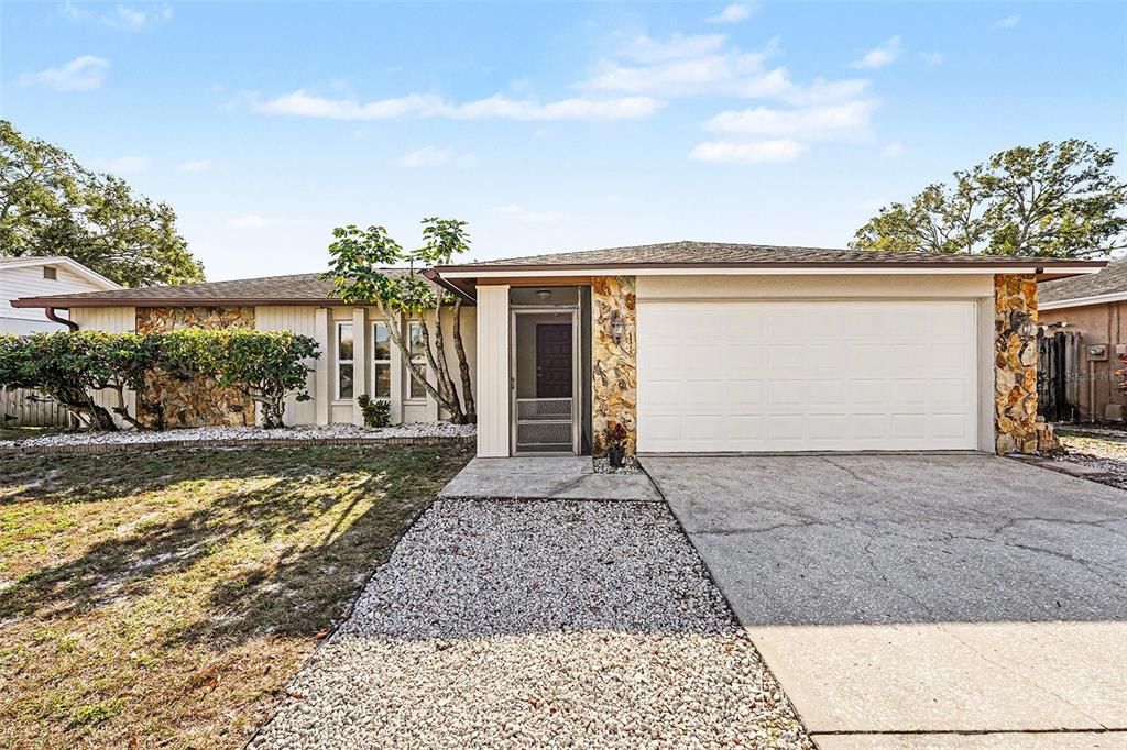 For Sale: $479,900 (3 beds, 2 baths, 1845 Square Feet)