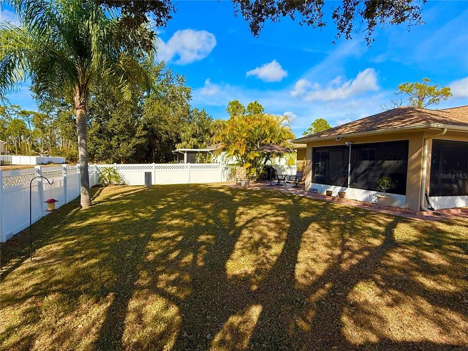 待售: $280,000 (3 贝兹, 2 浴室, 1241 平方英尺)