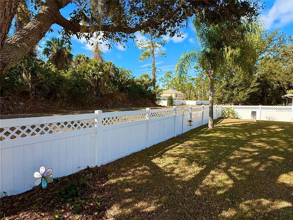 待售: $280,000 (3 贝兹, 2 浴室, 1241 平方英尺)