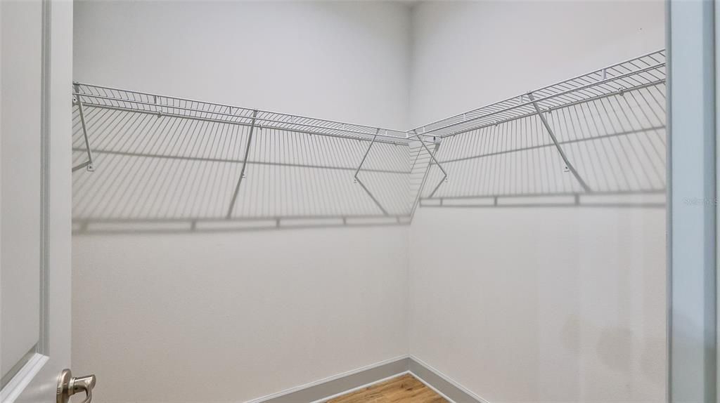 На продажу: $498,900 (4 спален, 2 ванн, 1928 Квадратных фут)