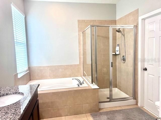 For Sale: $411,000 (4 beds, 2 baths, 1979 Square Feet)