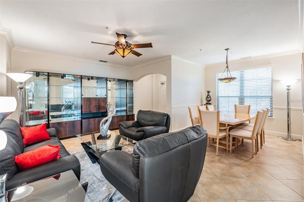 На продажу: $550,000 (3 спален, 2 ванн, 2078 Квадратных фут)