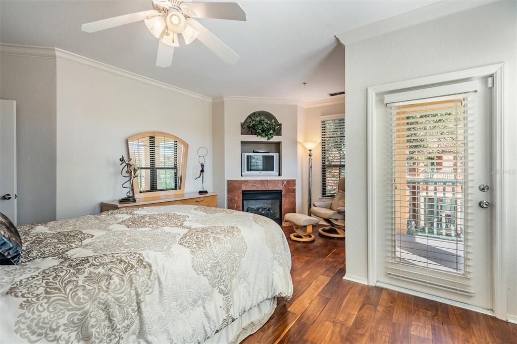 На продажу: $550,000 (3 спален, 2 ванн, 2078 Квадратных фут)