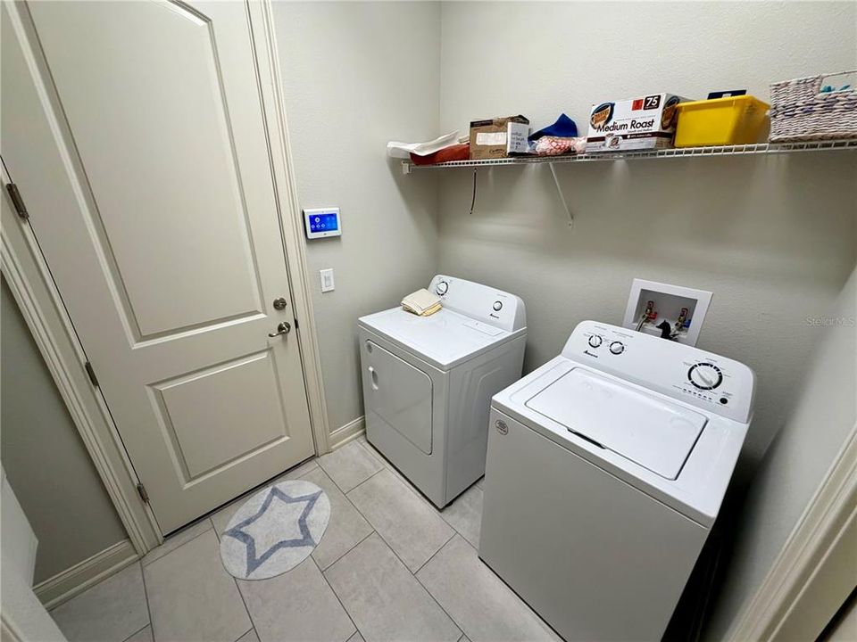 En Venta: $475,000 (2 camas, 2 baños, 1890 Pies cuadrados)