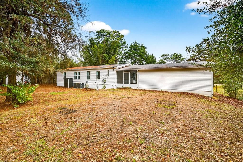 待售: $195,000 (3 贝兹, 2 浴室, 1294 平方英尺)