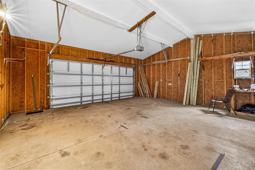 待售: $195,000 (3 贝兹, 2 浴室, 1294 平方英尺)