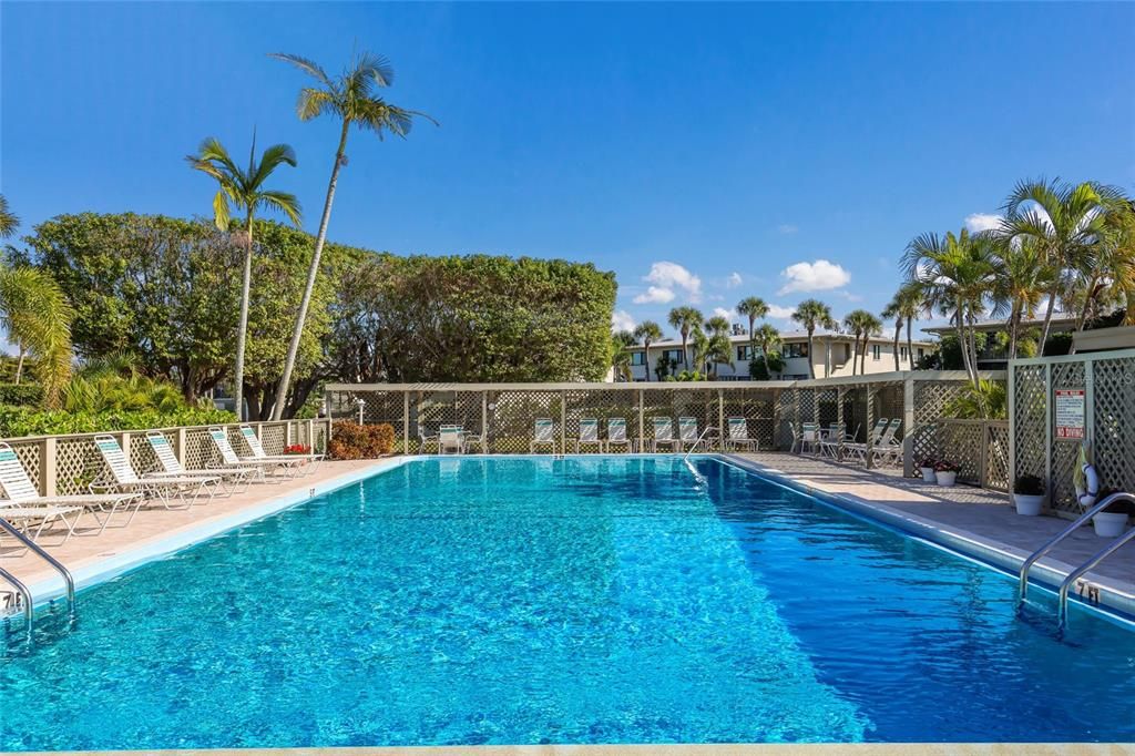 待售: $690,000 (2 贝兹, 2 浴室, 1377 平方英尺)