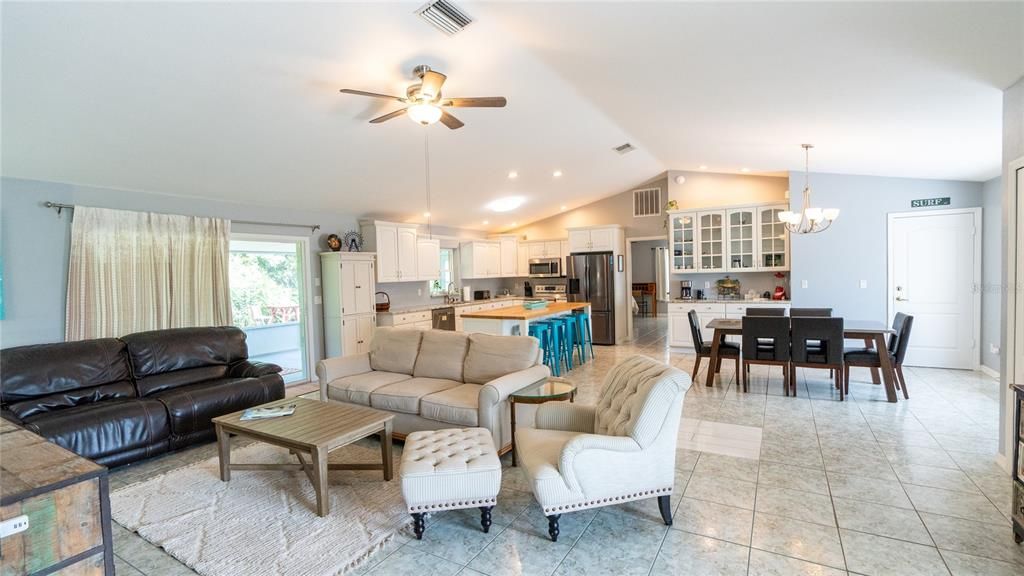 待售: $479,900 (3 贝兹, 2 浴室, 1656 平方英尺)