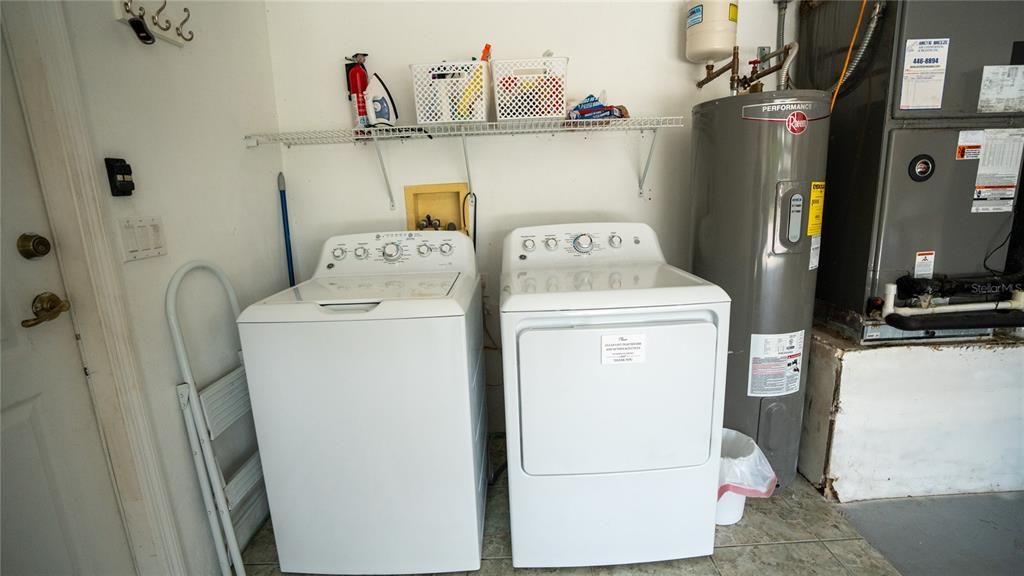 待售: $479,900 (3 贝兹, 2 浴室, 1656 平方英尺)