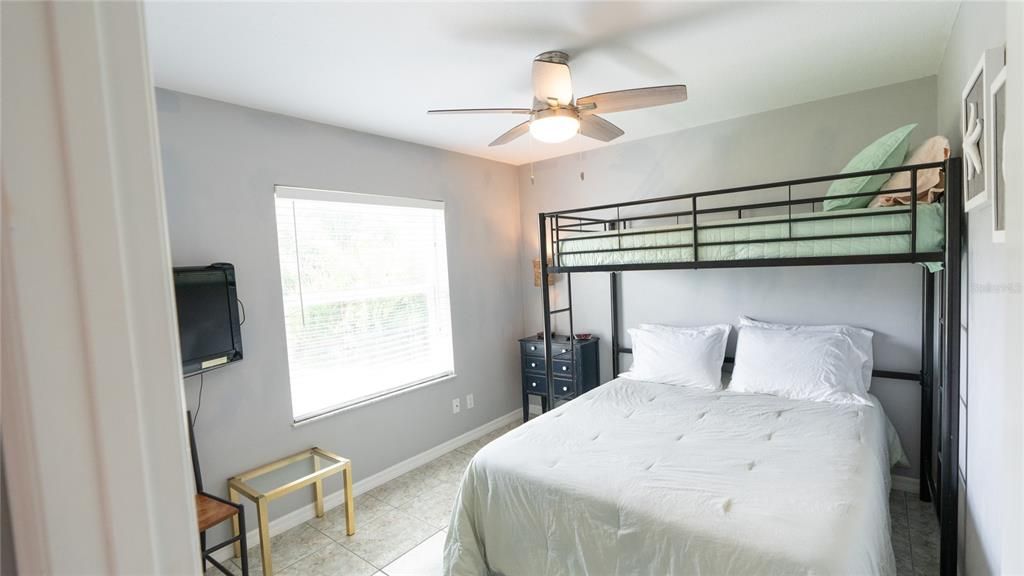 待售: $479,900 (3 贝兹, 2 浴室, 1656 平方英尺)