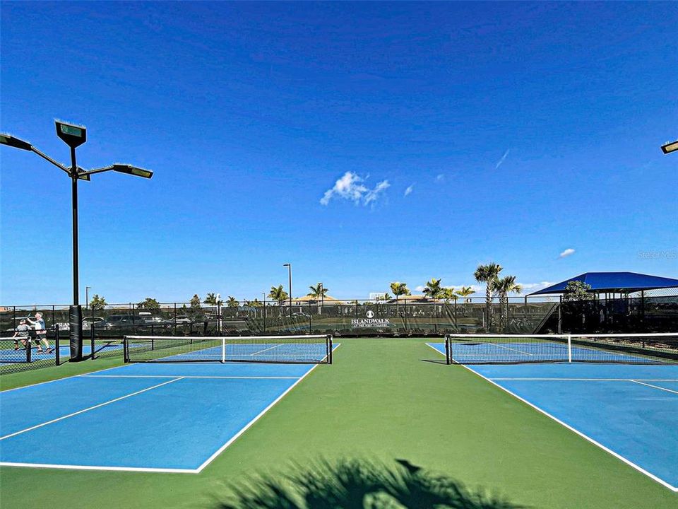 待售: $395,000 (2 贝兹, 2 浴室, 1443 平方英尺)