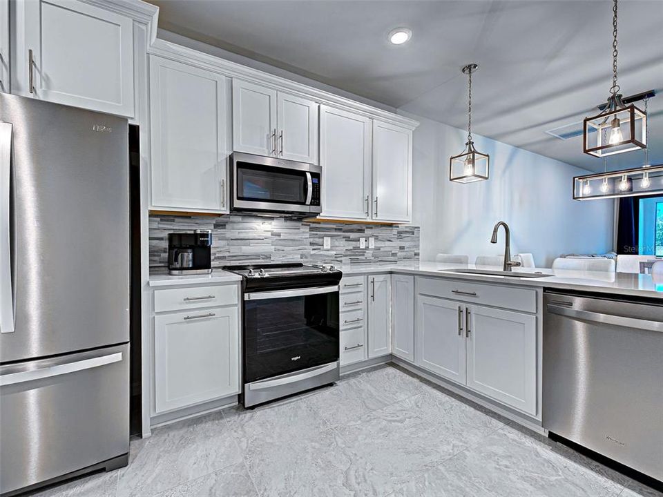 待售: $395,000 (2 贝兹, 2 浴室, 1443 平方英尺)