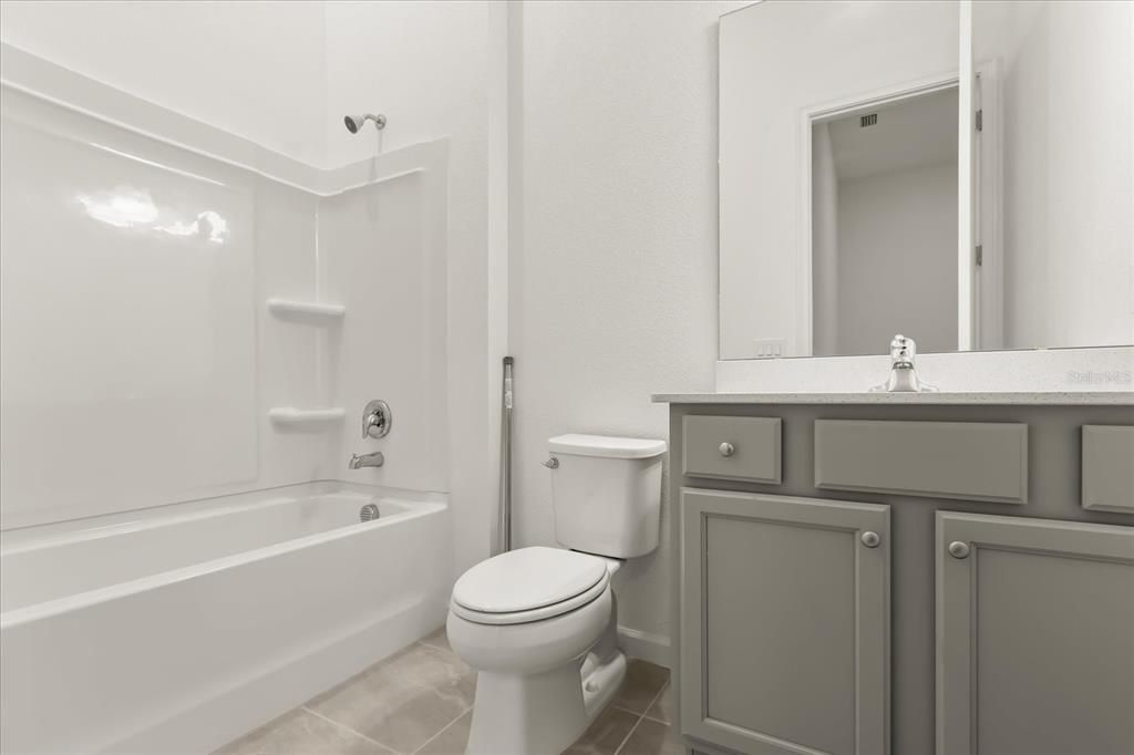 待售: $2,450,000 (12 贝兹, 11 浴室, 4738 平方英尺)