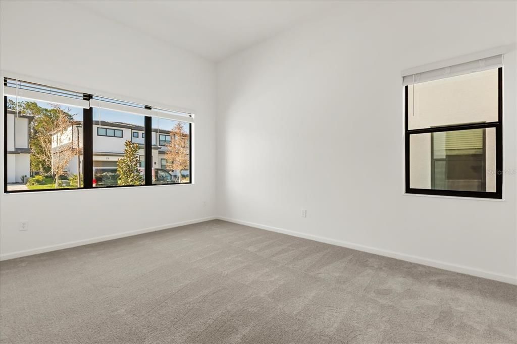 待售: $2,450,000 (12 贝兹, 11 浴室, 4738 平方英尺)