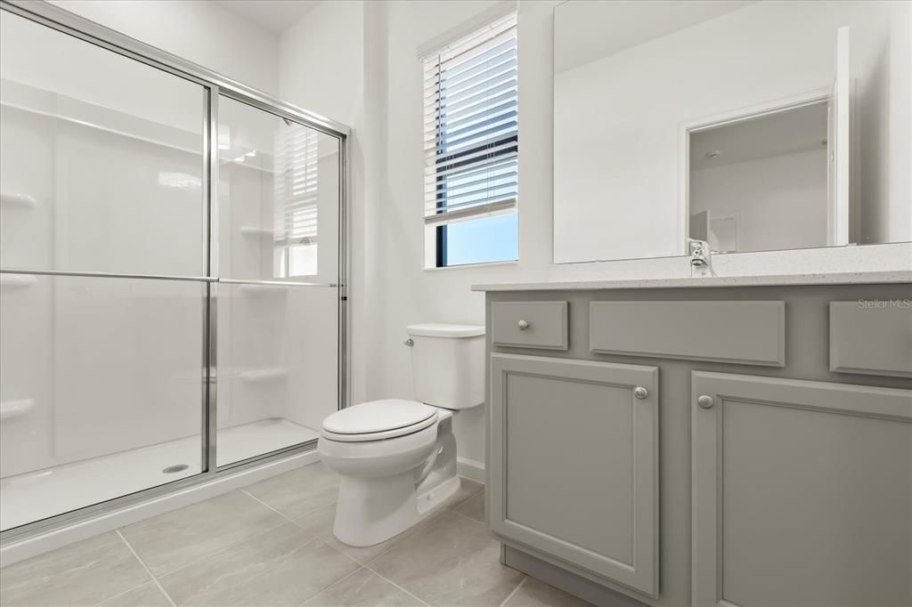 待售: $2,450,000 (12 贝兹, 11 浴室, 4738 平方英尺)