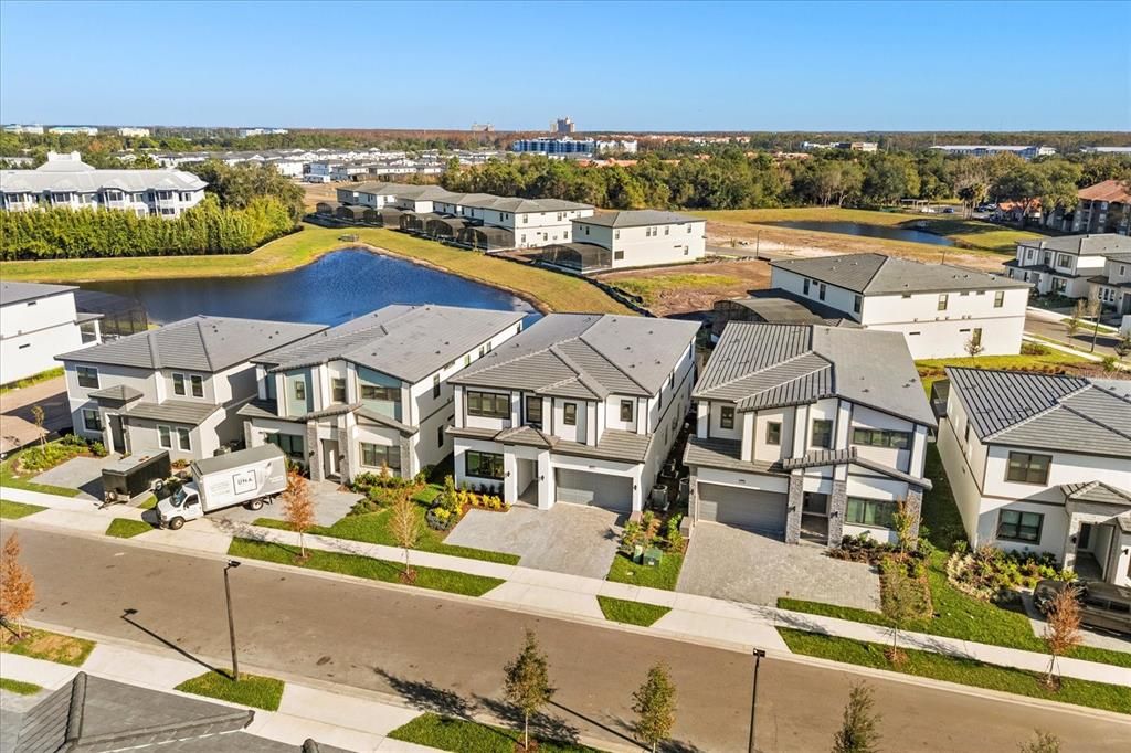 待售: $2,450,000 (12 贝兹, 11 浴室, 4738 平方英尺)