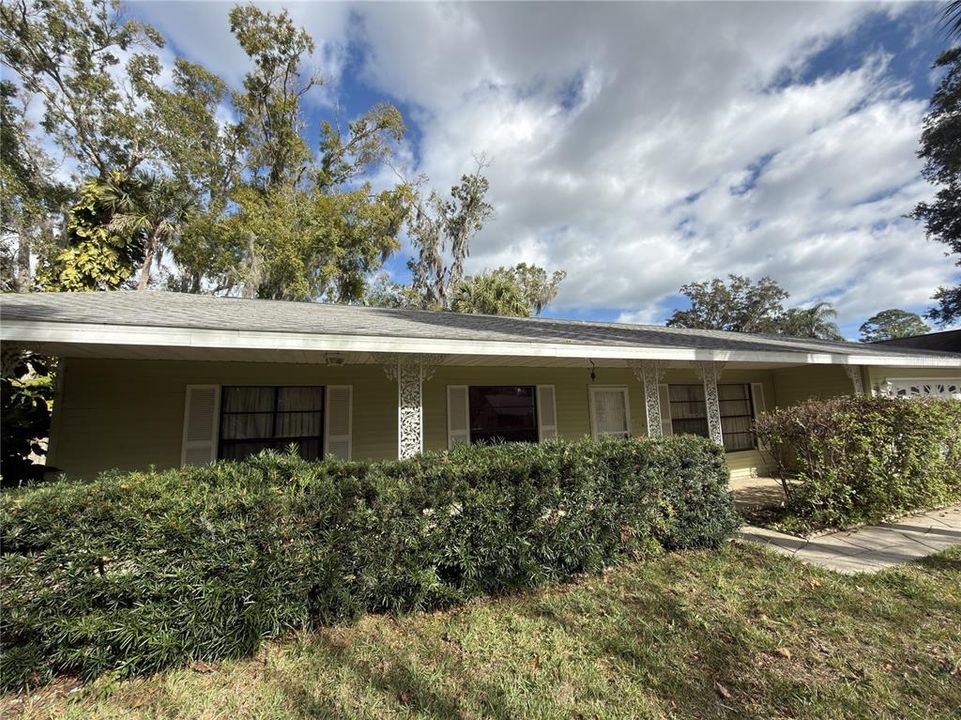 For Sale: $235,000 (3 beds, 2 baths, 1572 Square Feet)