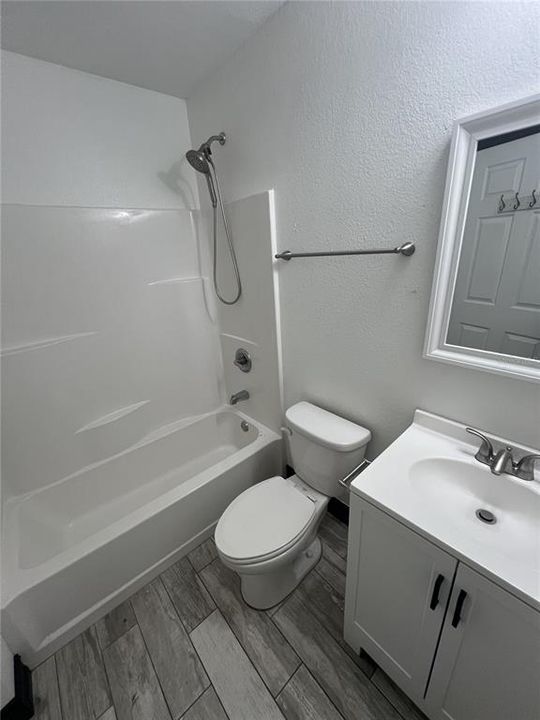 出租: $1,575 (3 贝兹, 2 浴室, 1248 平方英尺)