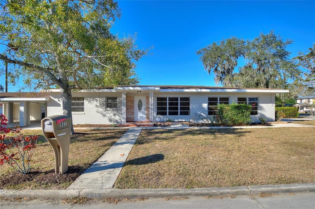 En Venta: $179,900 (2 camas, 2 baños, 1667 Pies cuadrados)