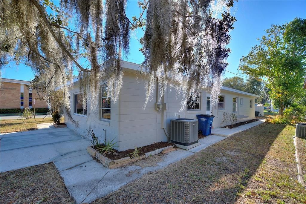 En Venta: $179,900 (2 camas, 2 baños, 1667 Pies cuadrados)