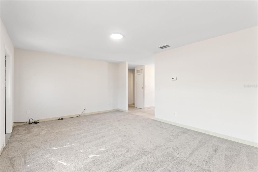 En Venta: $179,900 (2 camas, 2 baños, 1667 Pies cuadrados)