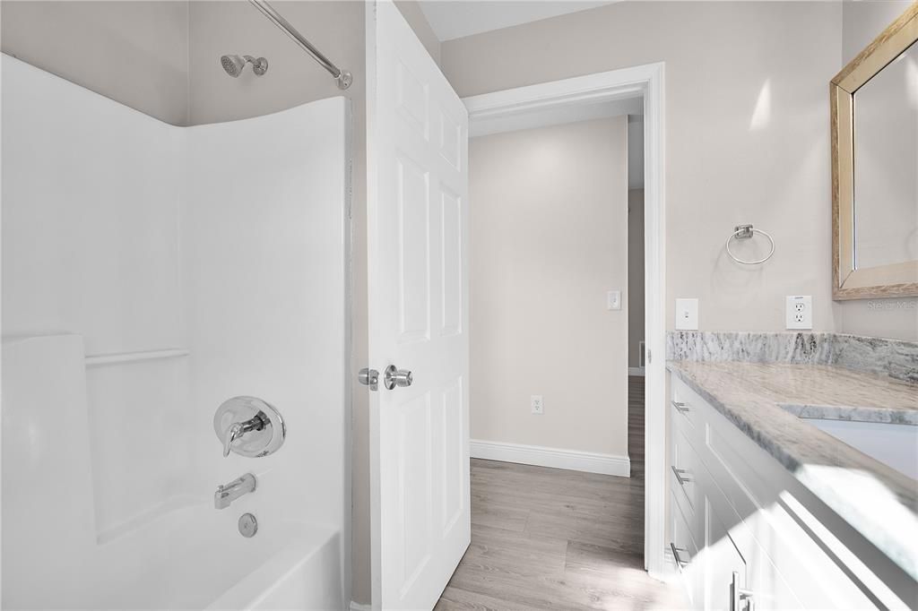 出租: $2,700 (3 贝兹, 2 浴室, 1398 平方英尺)