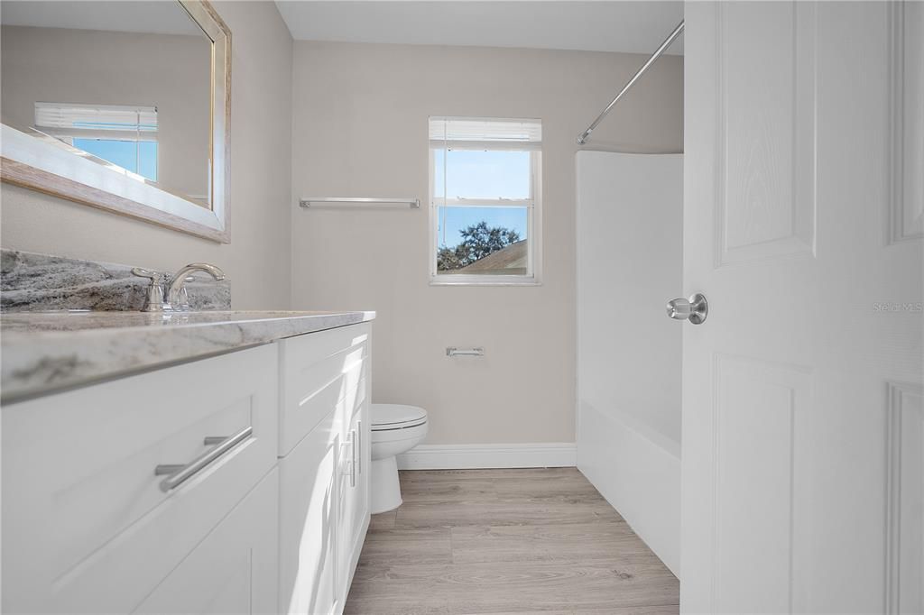 出租: $2,700 (3 贝兹, 2 浴室, 1398 平方英尺)