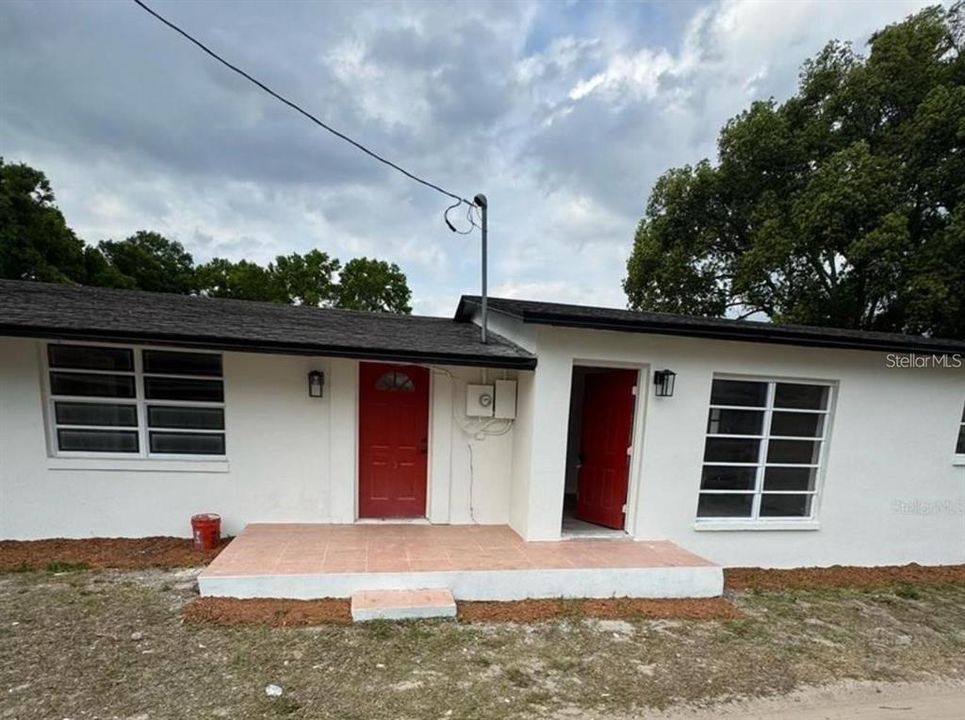 На продажу: $270,000 (4 спален, 0 ванн, 1560 Квадратных фут)