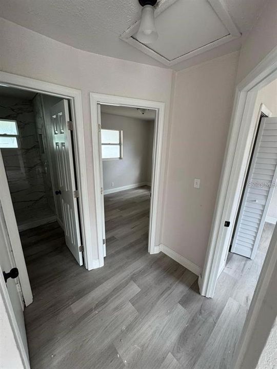 На продажу: $270,000 (4 спален, 0 ванн, 1560 Квадратных фут)