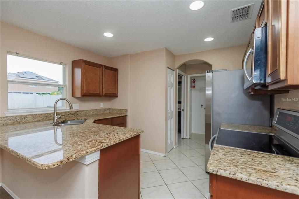 For Sale: $449,900 (4 beds, 3 baths, 1494 Square Feet)