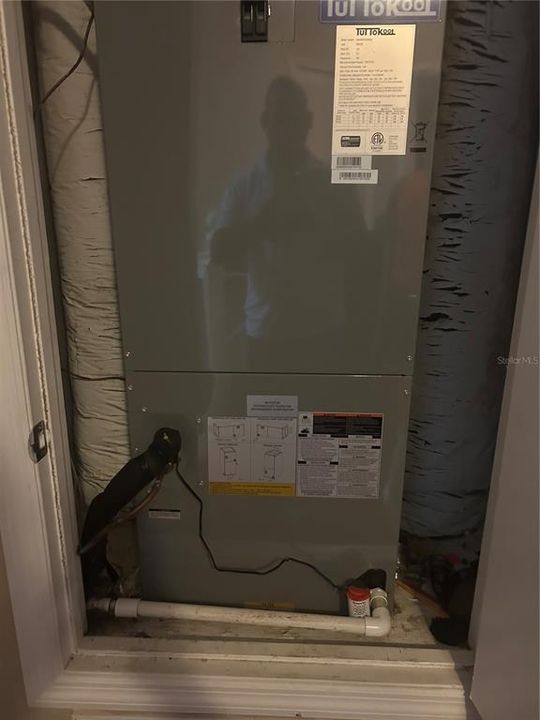 For Sale: $449,900 (4 beds, 3 baths, 1494 Square Feet)