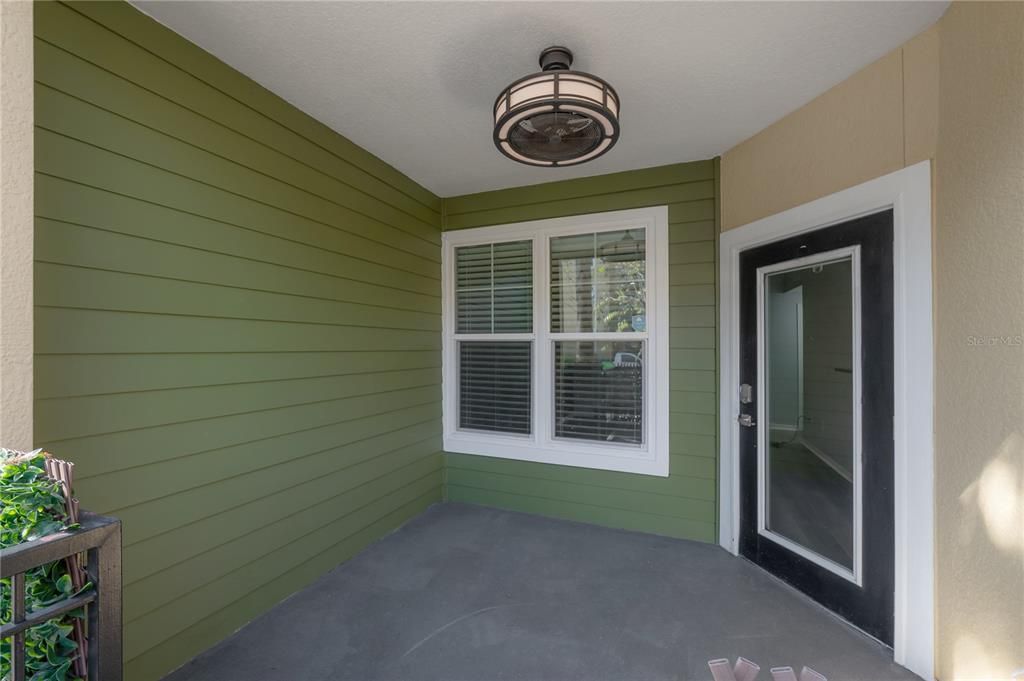 Activo con contrato: $267,000 (2 camas, 2 baños, 1152 Pies cuadrados)