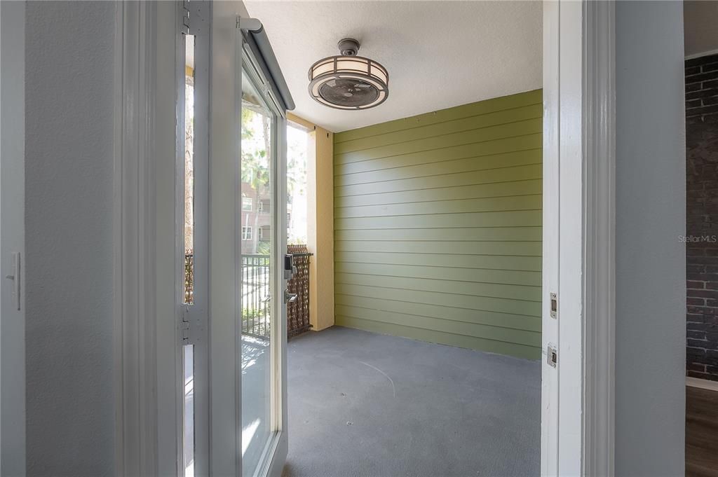 Activo con contrato: $267,000 (2 camas, 2 baños, 1152 Pies cuadrados)