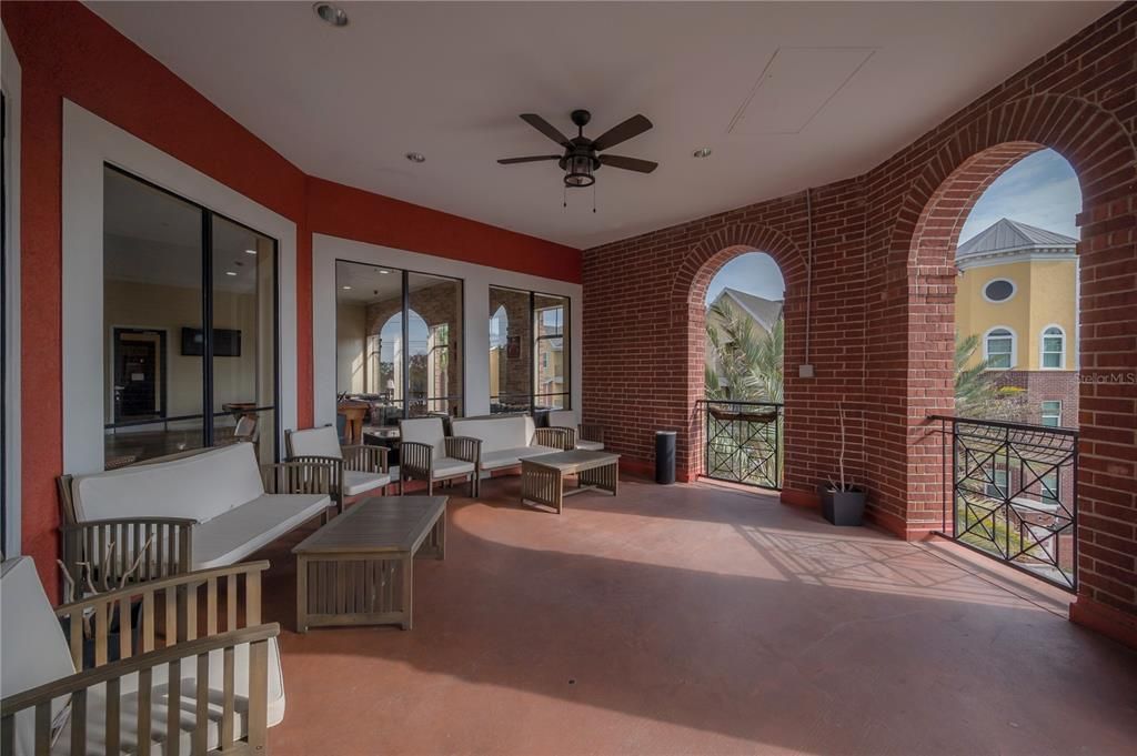 Activo con contrato: $267,000 (2 camas, 2 baños, 1152 Pies cuadrados)