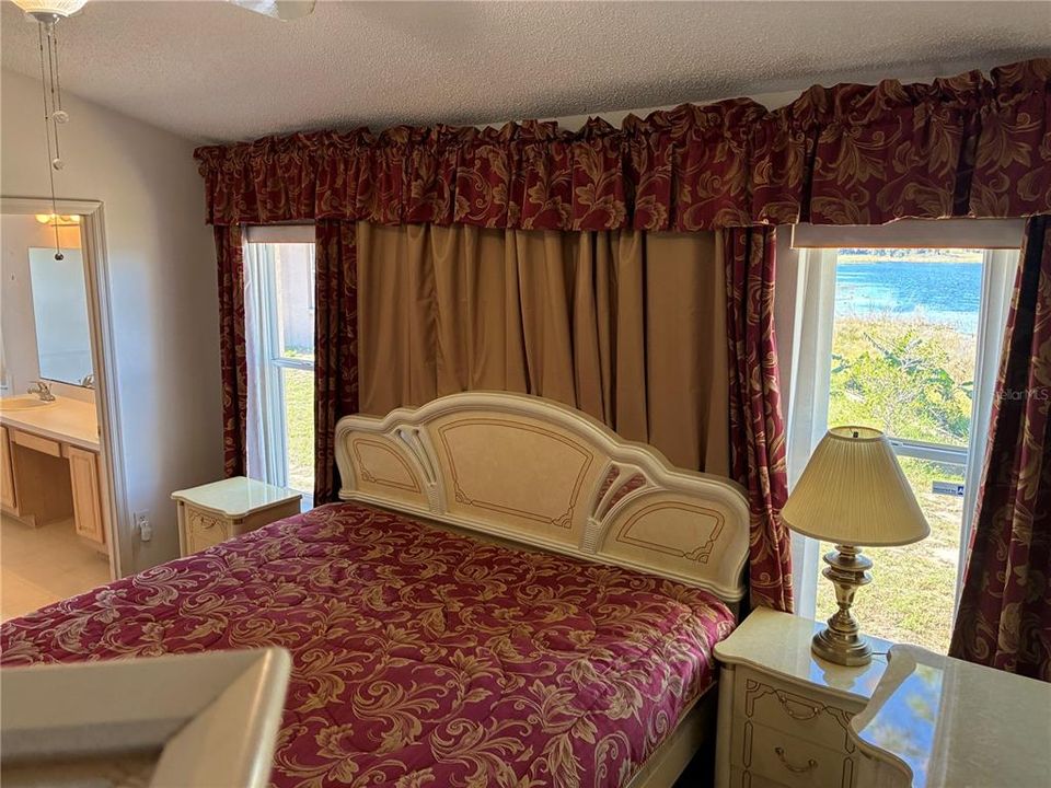 For Sale: $348,900 (3 beds, 2 baths, 1847 Square Feet)