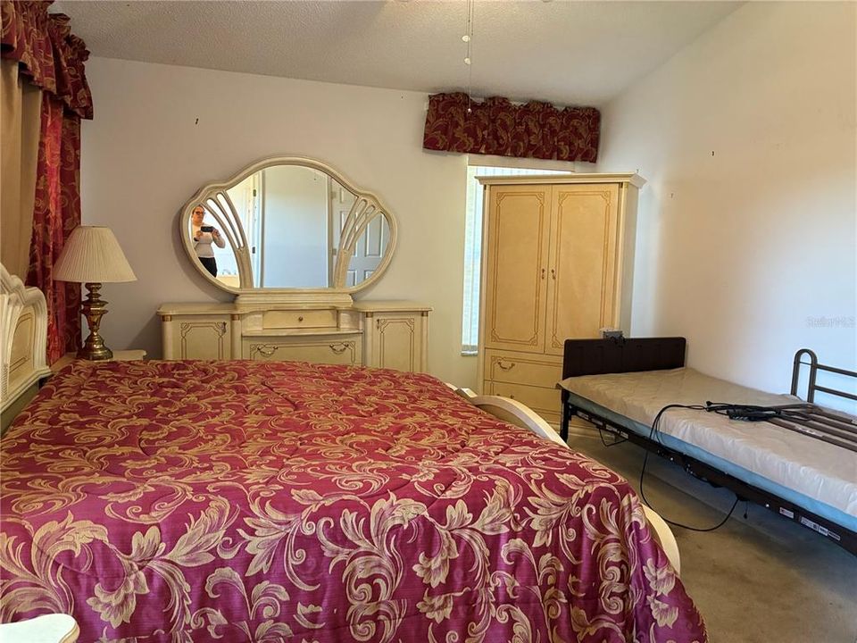 For Sale: $348,900 (3 beds, 2 baths, 1847 Square Feet)