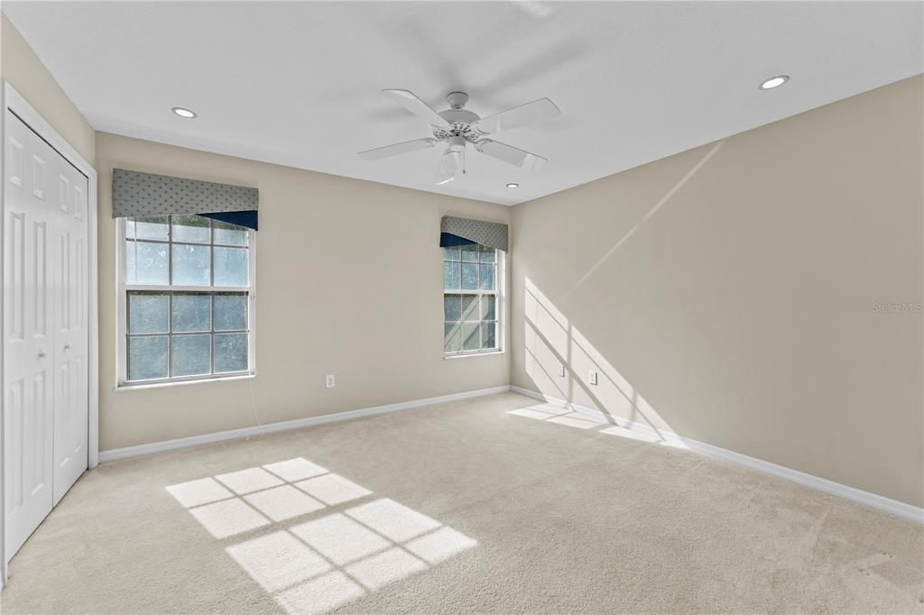 出租: $2,250 (3 贝兹, 2 浴室, 1328 平方英尺)