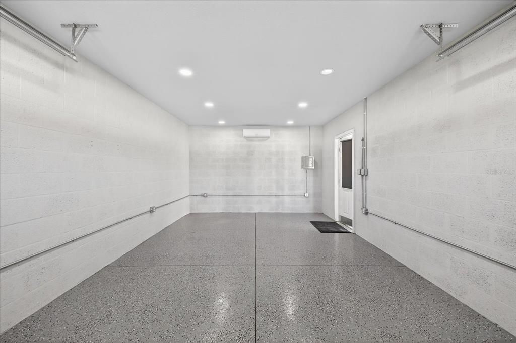 На продажу: $359,500 (3 спален, 2 ванн, 1974 Квадратных фут)