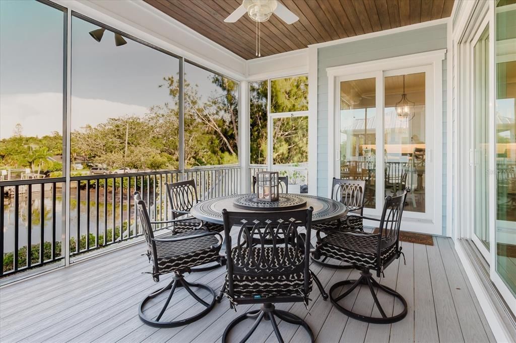 На продажу: $1,150,000 (3 спален, 3 ванн, 2417 Квадратных фут)