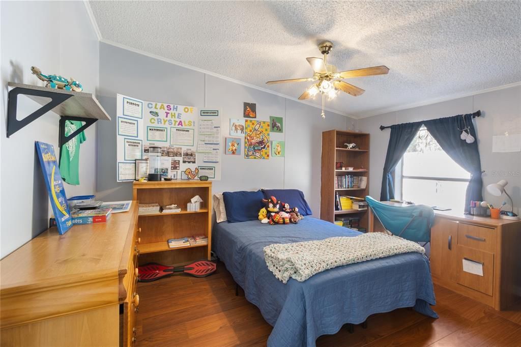 For Sale: $319,000 (3 beds, 2 baths, 1620 Square Feet)