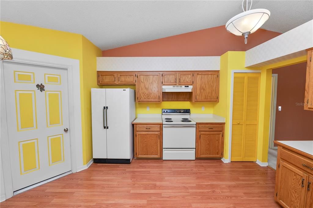 待售: $275,000 (3 贝兹, 2 浴室, 1502 平方英尺)