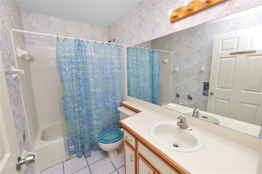 待售: $275,000 (3 贝兹, 2 浴室, 1502 平方英尺)