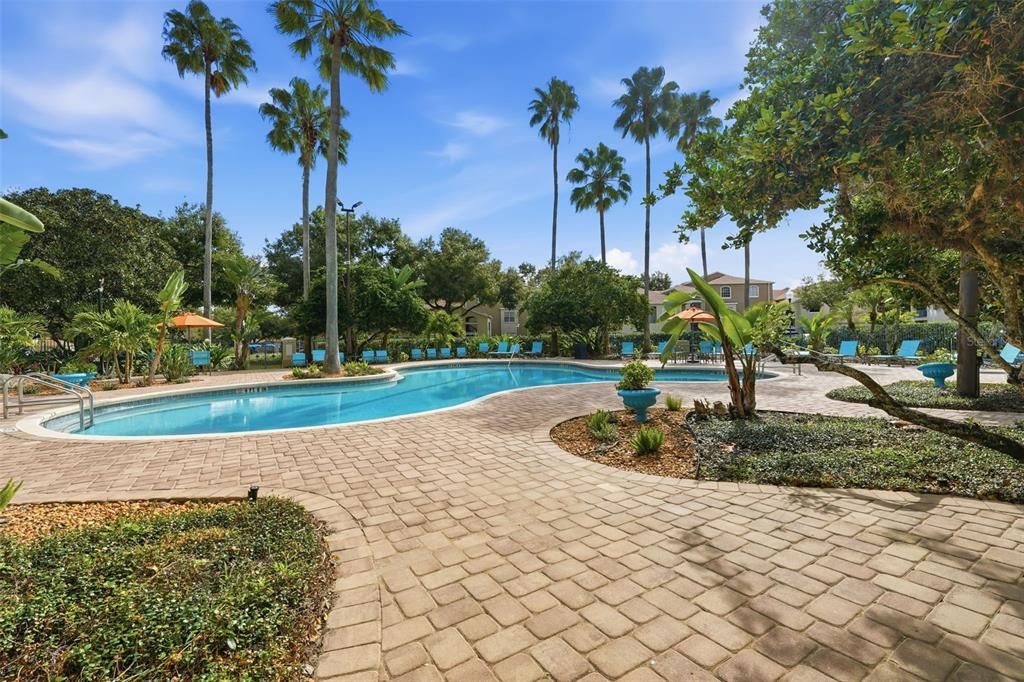 На продажу: $145,000 (1 спален, 1 ванн, 842 Квадратных фут)