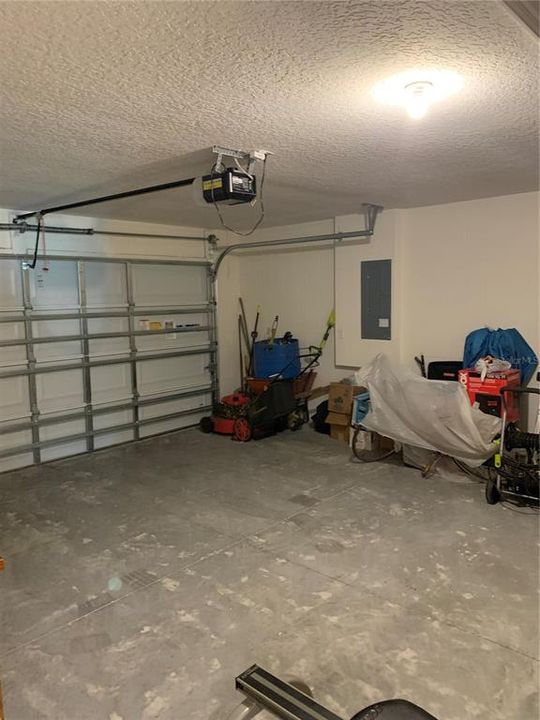 待售: $309,900 (4 贝兹, 2 浴室, 1827 平方英尺)